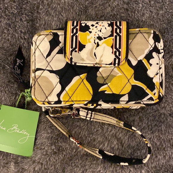 Vera Bradley Handbags - Wallet Wristlet